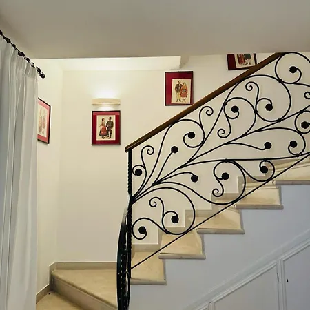 Tramonte Guest house *