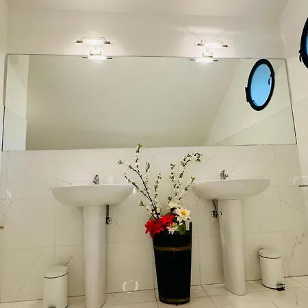 بيت ضيافة Tramonte *