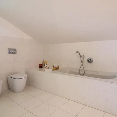 Tramonte Guest house *
