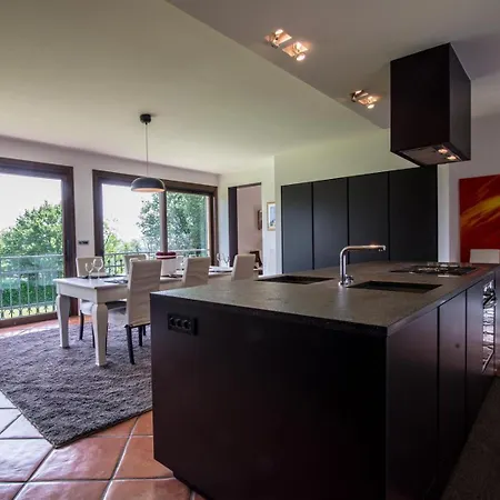 Tramonte Guest house *