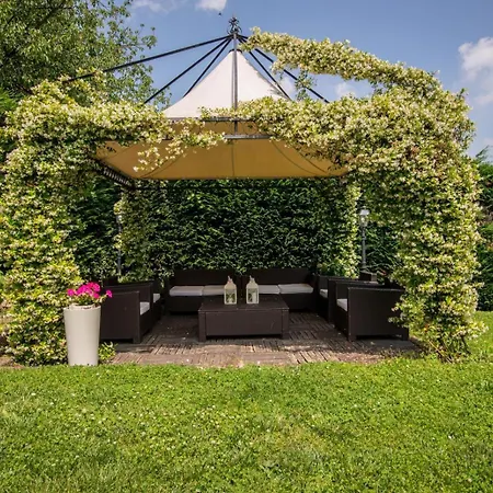 بيت ضيافة Tramonte